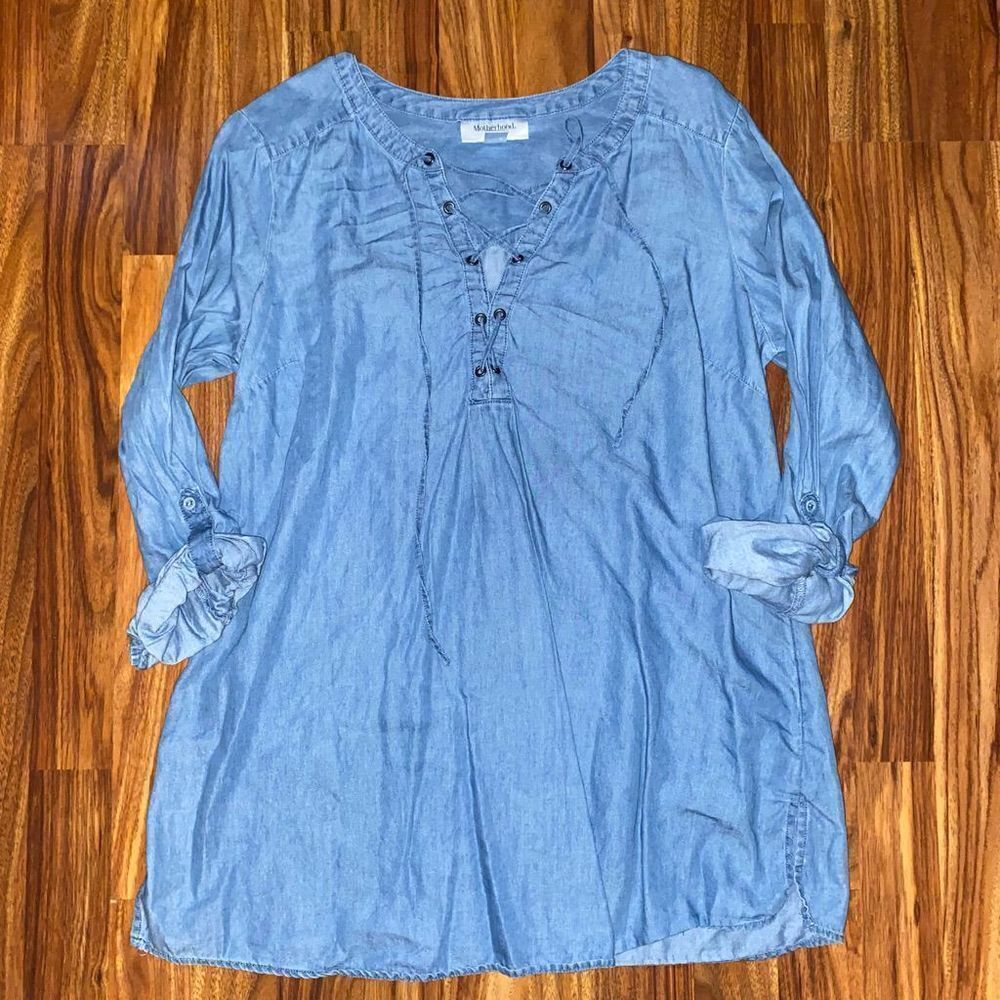 Motherhood Maternity Chambray Lace Up Maternity Top Womens Size Medium